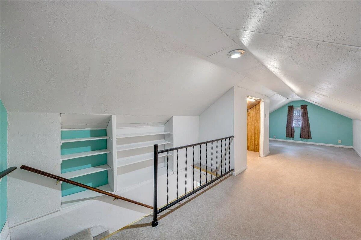 910 Brandon AVE - Photo 23