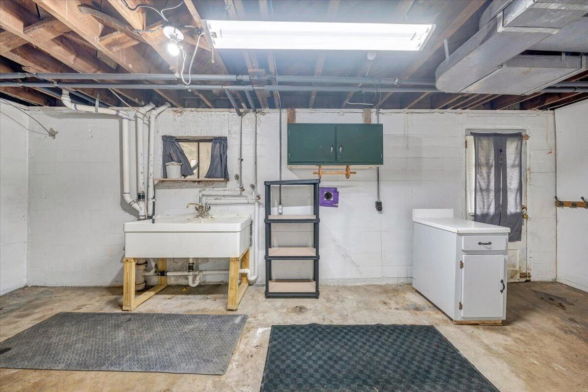 910 Brandon AVE - Photo 27