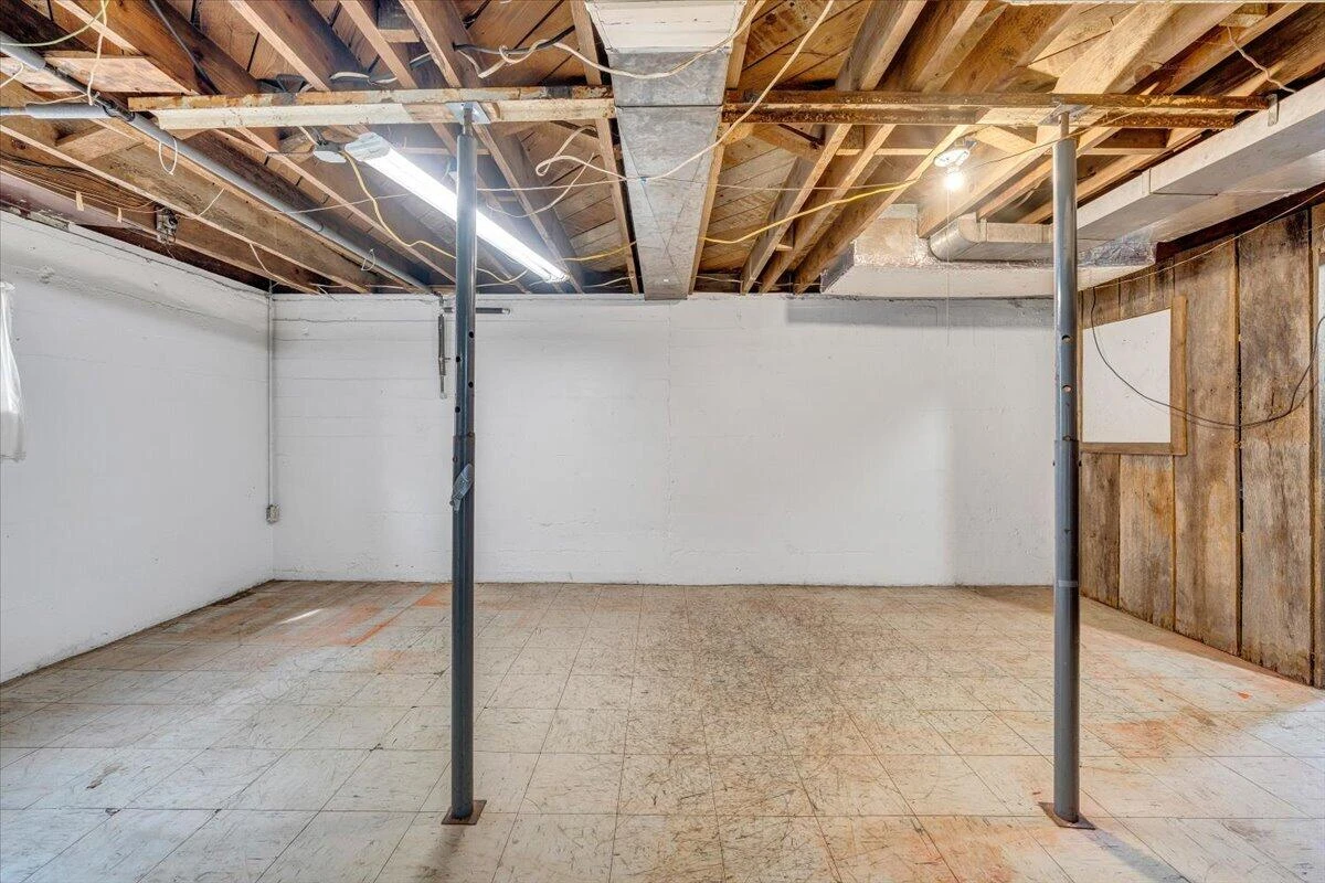 910 Brandon AVE - Photo 29