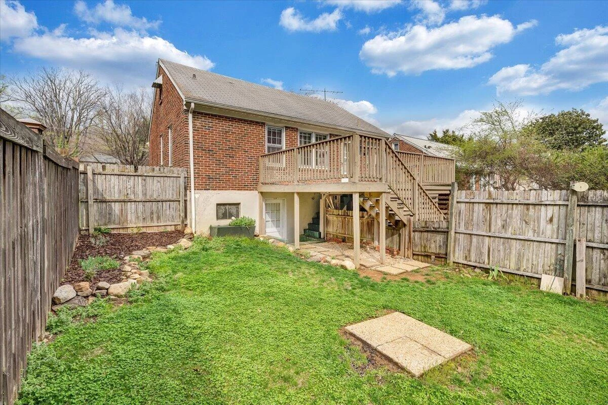910 Brandon AVE - Photo 38