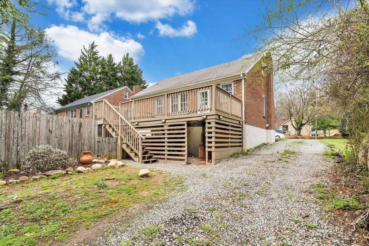 910 Brandon AVE - Photo 40