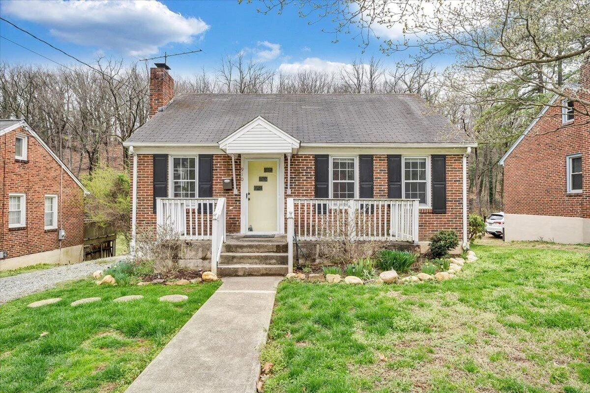 910 Brandon AVE - Photo 47