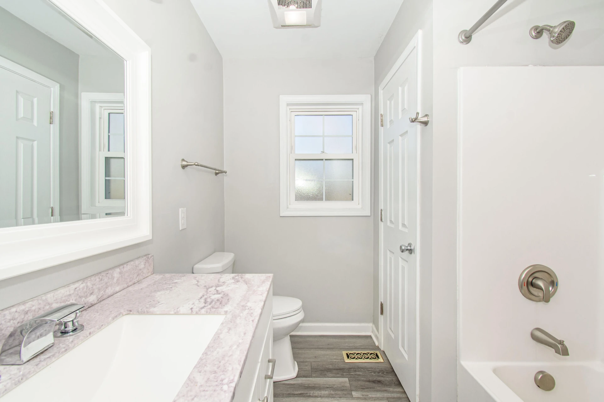 1039 Ward ST - Photo 18