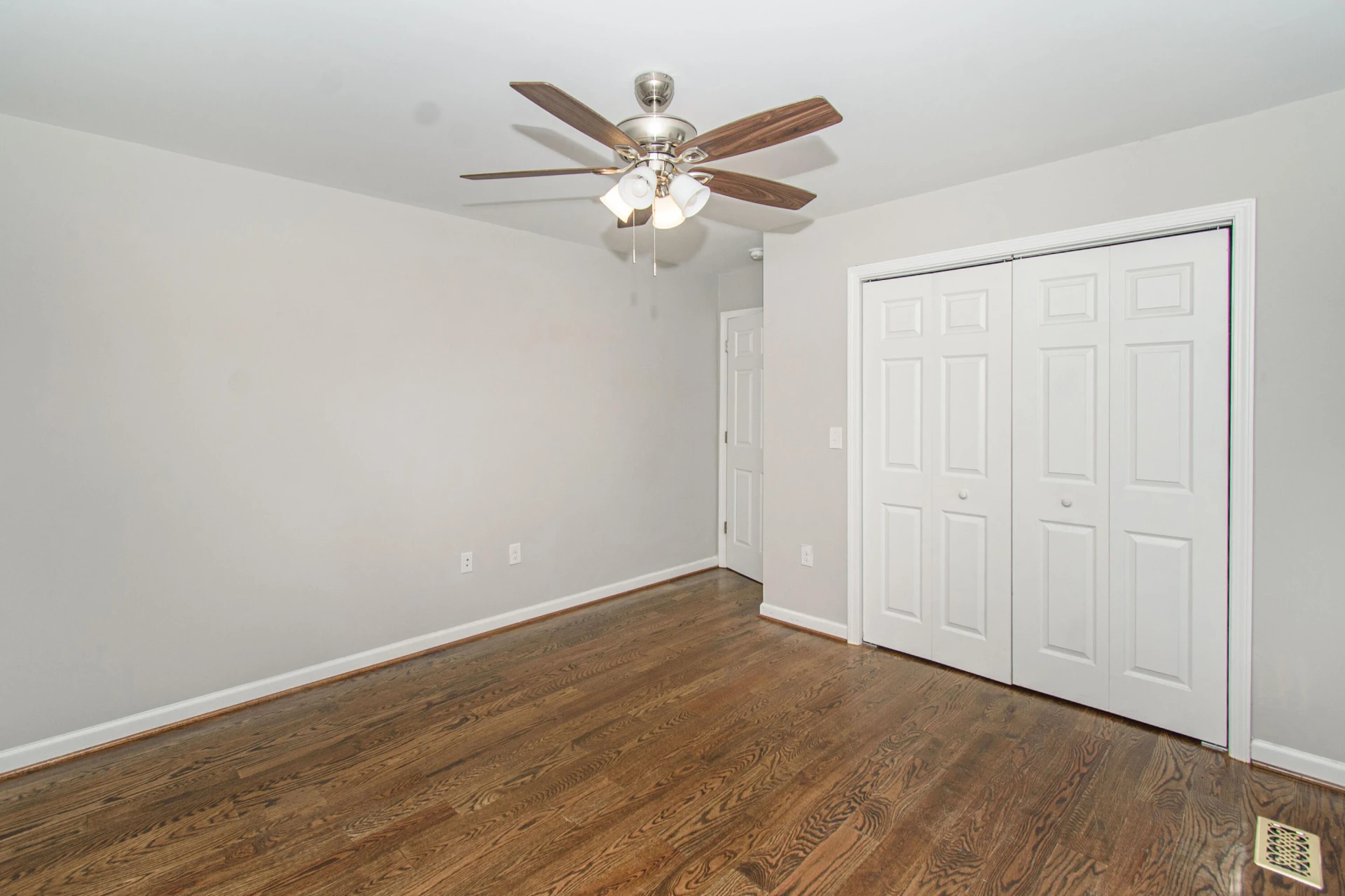 1039 Ward ST - Photo 19