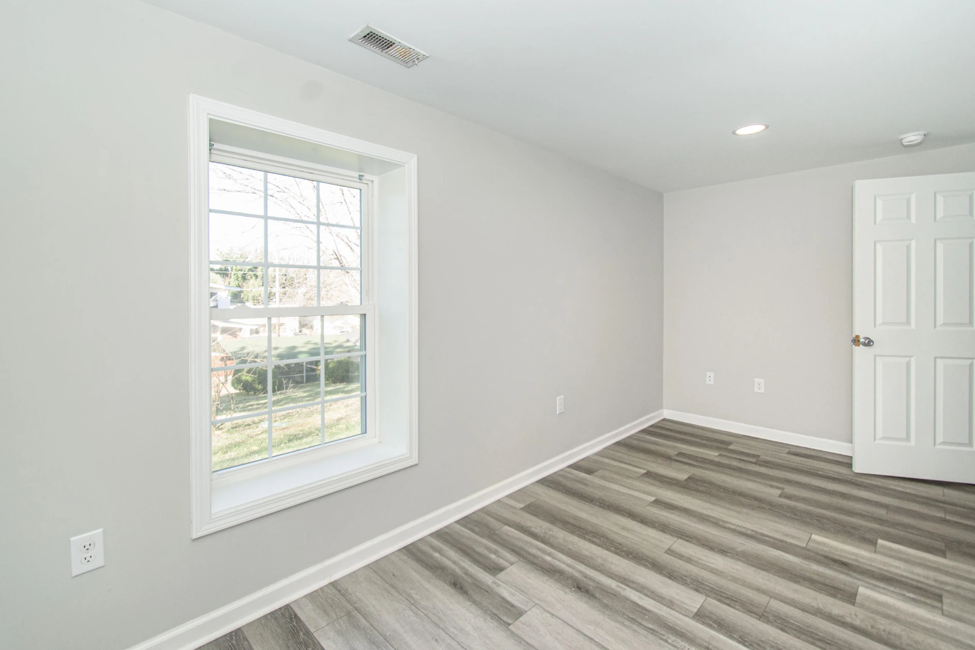 1039 Ward ST - Photo 27
