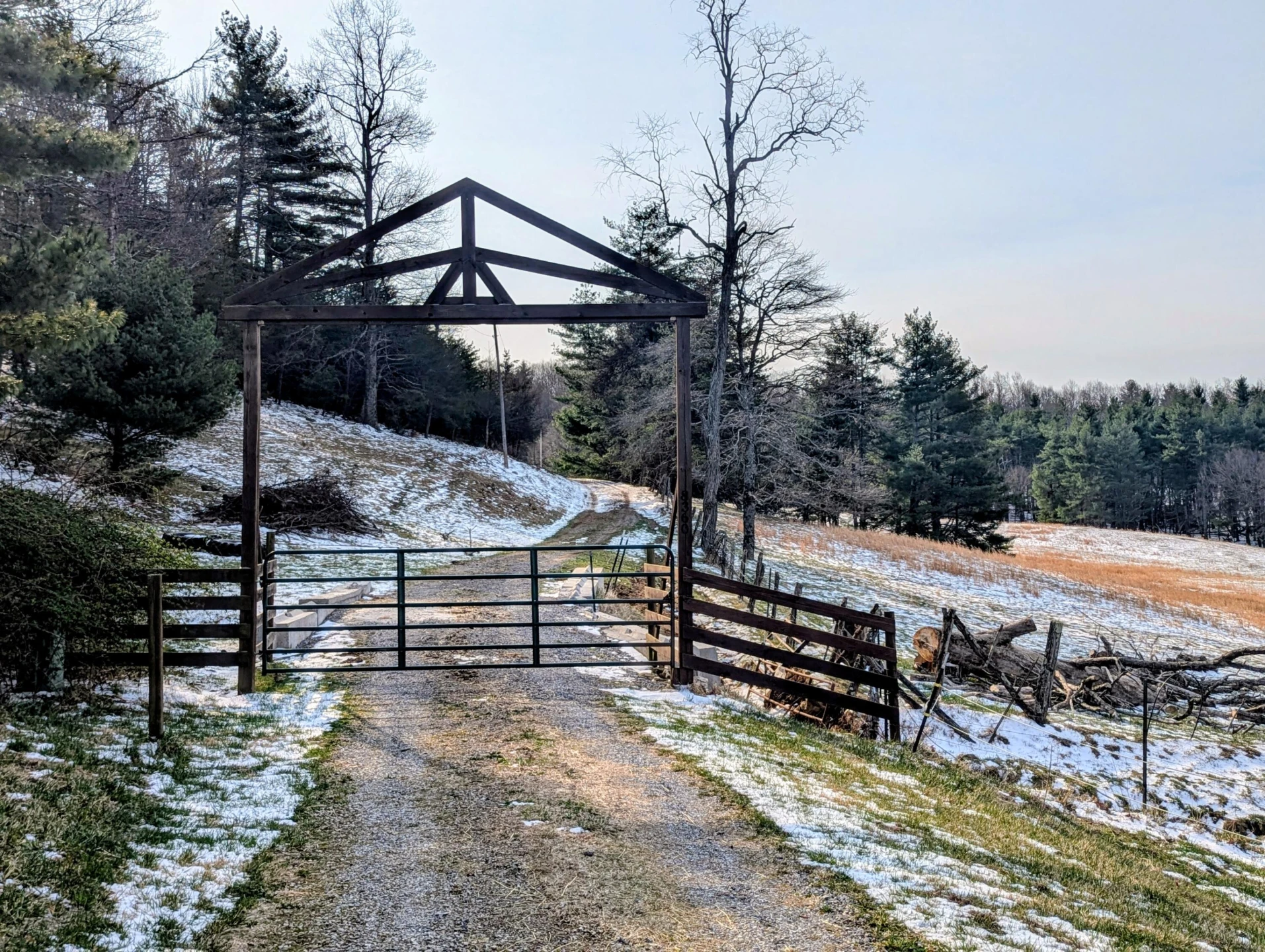 8360 Deer Run DR - Photo 2