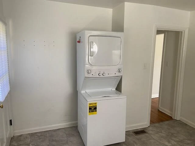 1018 Beechwood DR - Photo 5