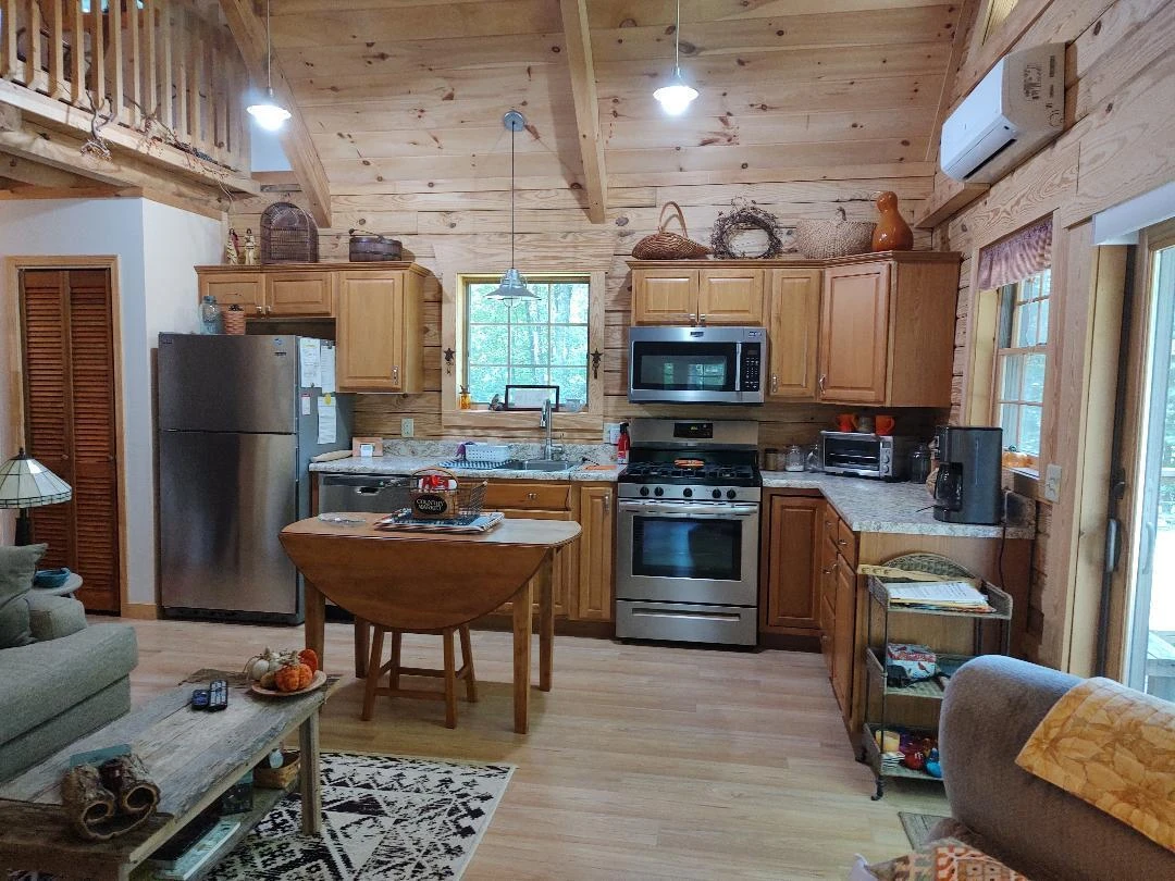 161 Greenwood LN - Photo 4
