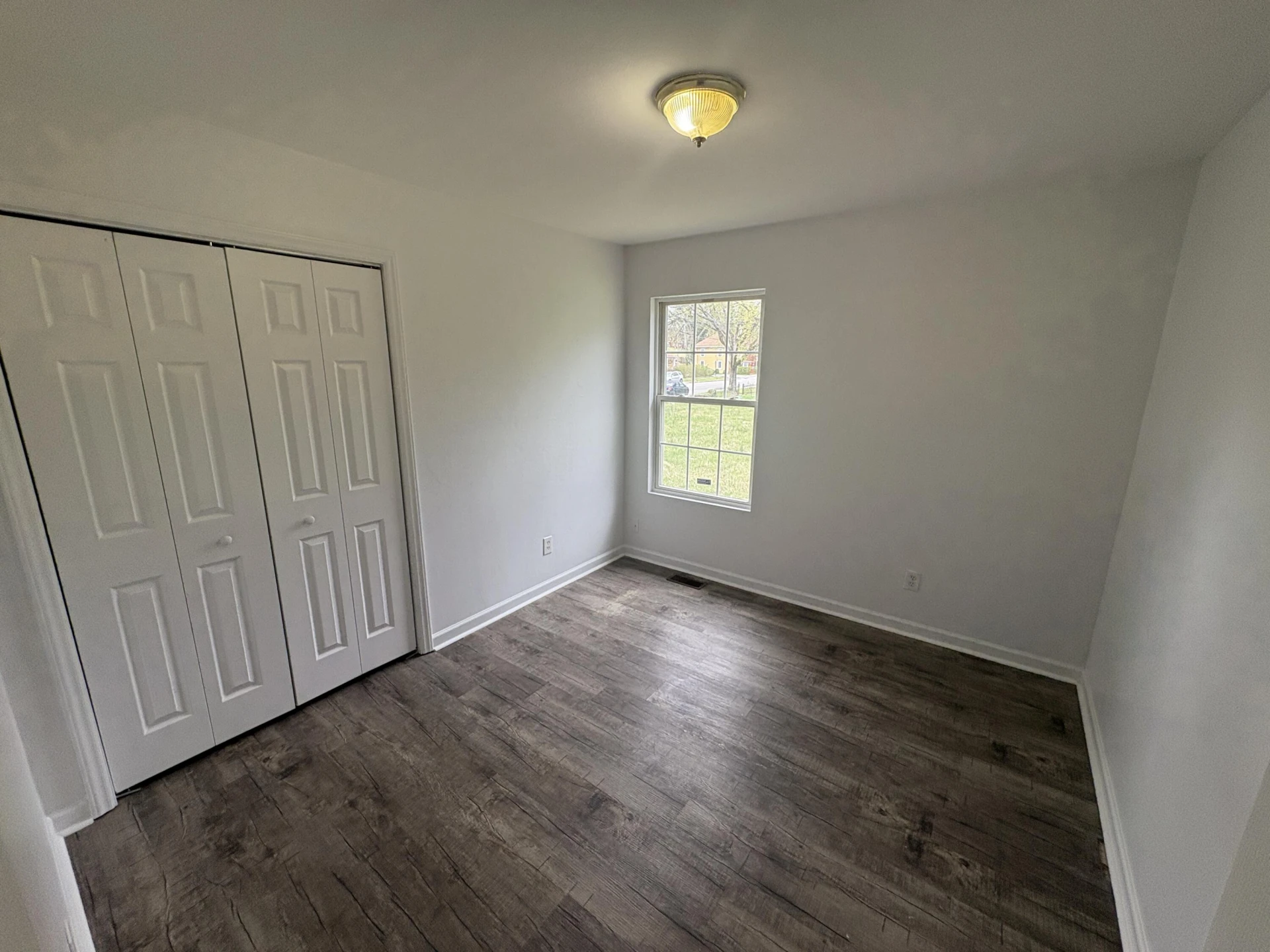 1311 Melrose AVE - Photo 14