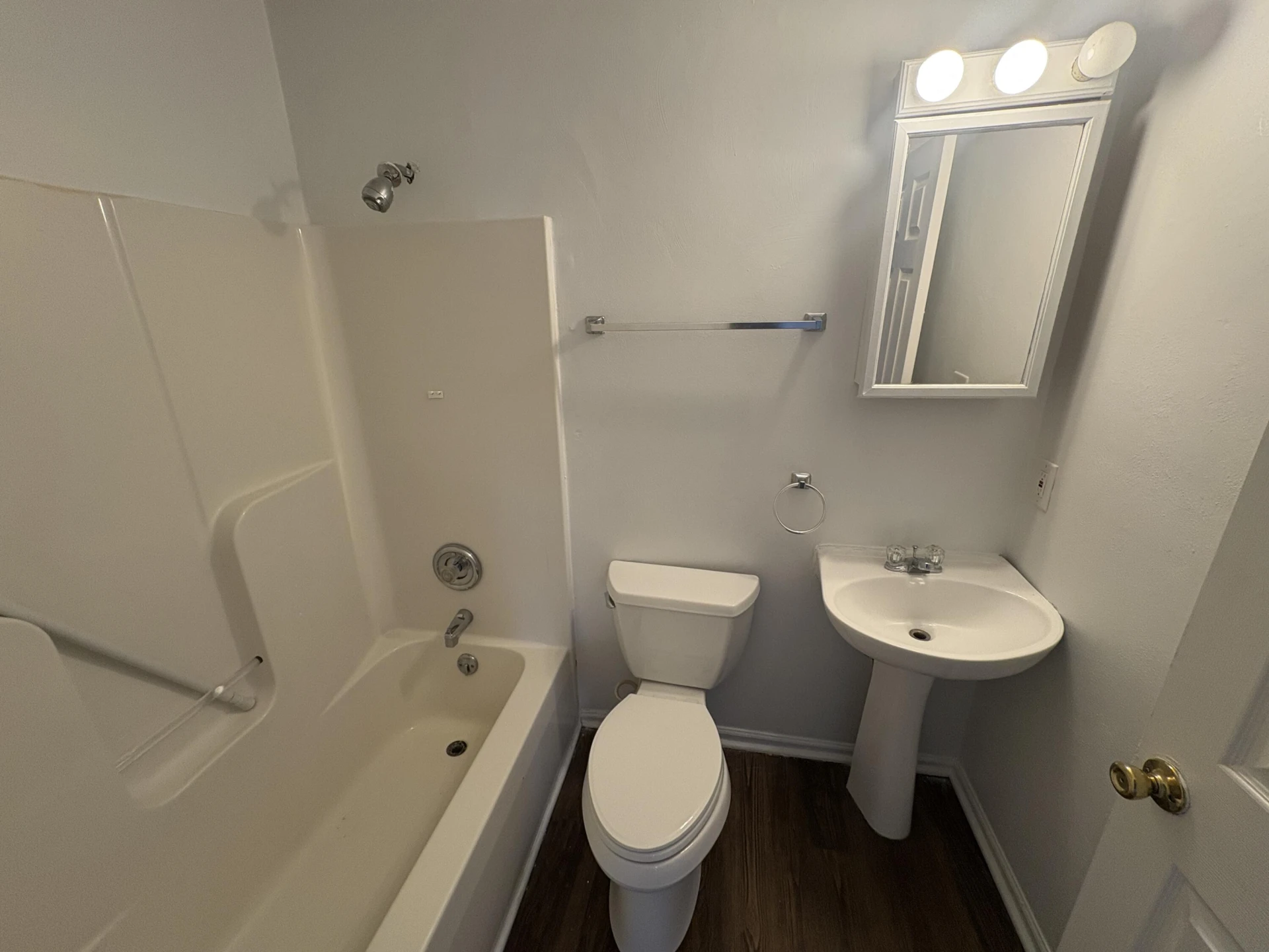 1311 Melrose AVE - Photo 16