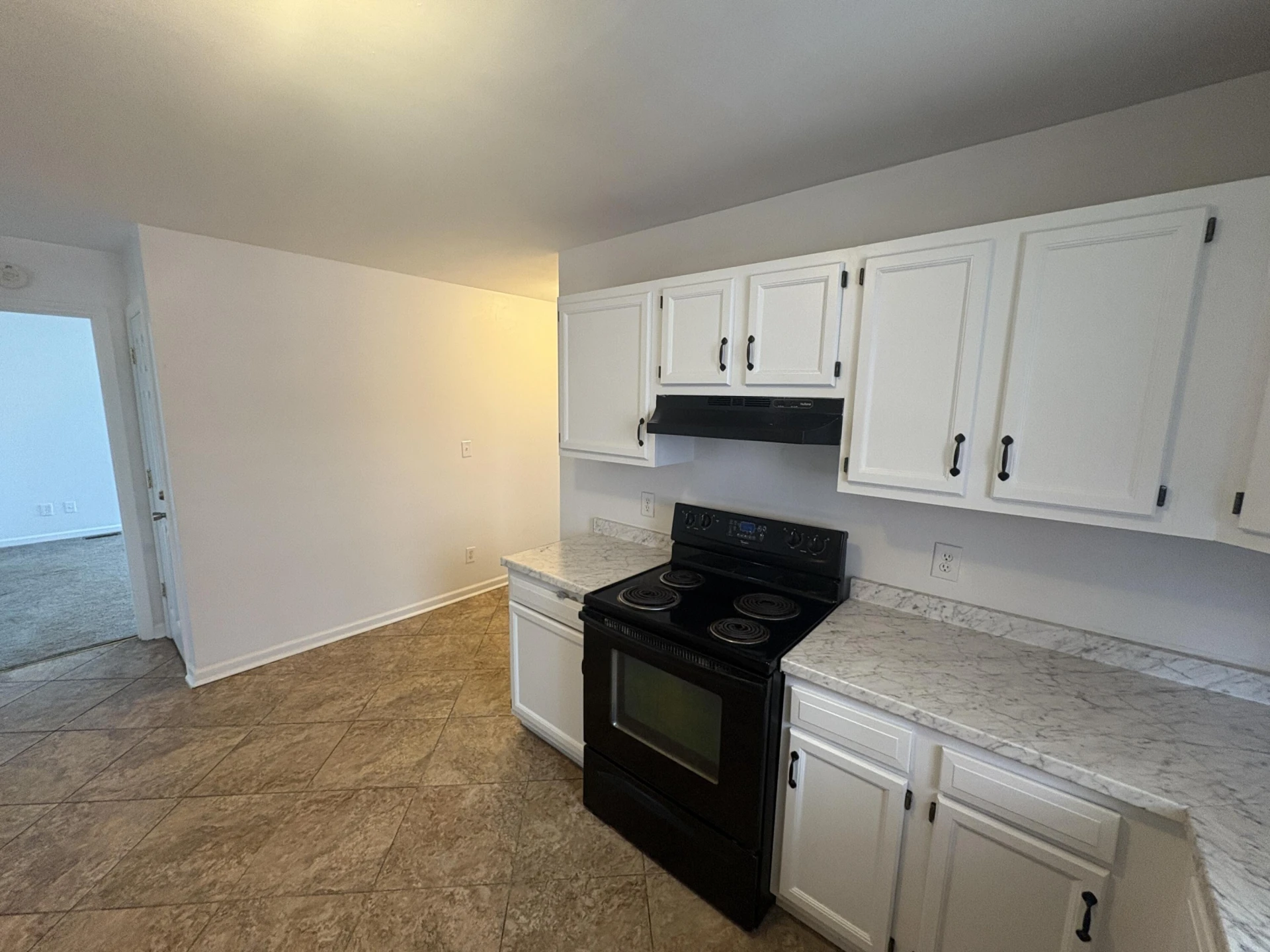 1311 Melrose AVE - Photo 8
