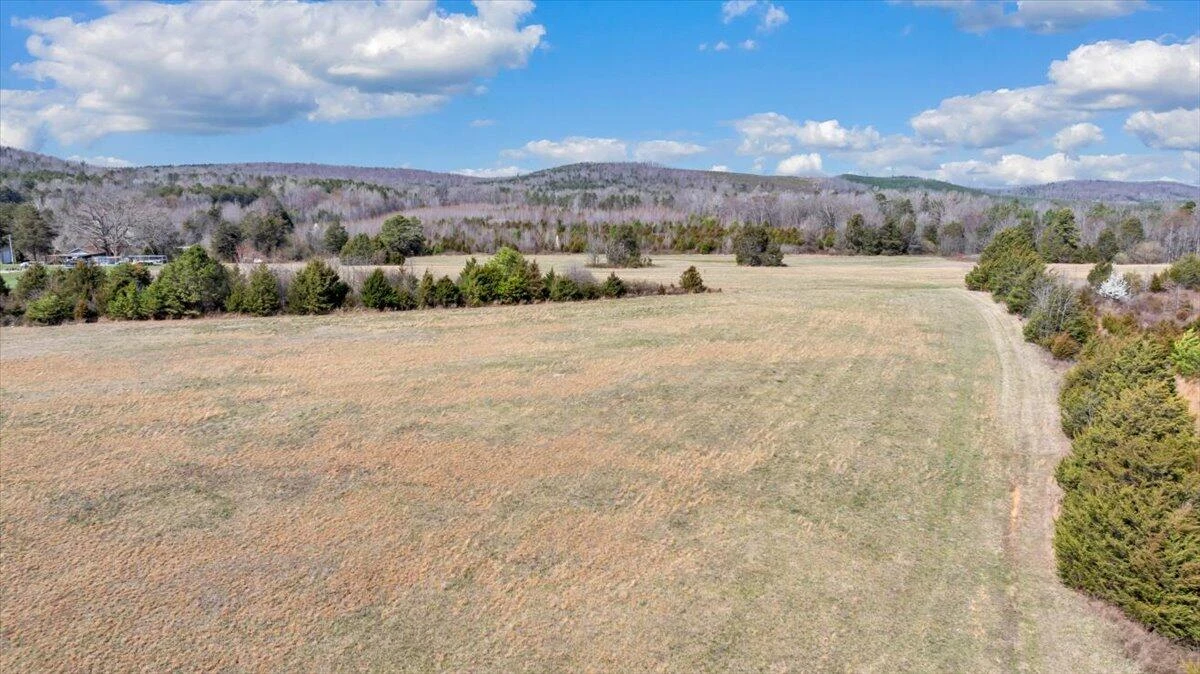 12685 Gretna RD - Photo 4
