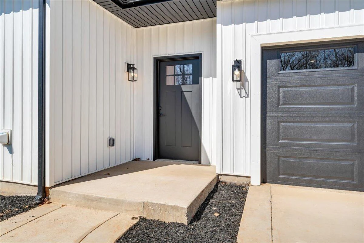 380 Parford LN - Photo 11