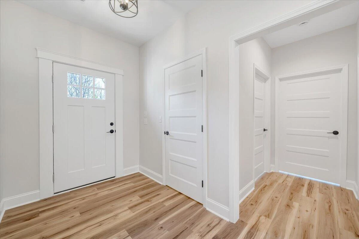 380 Parford LN - Photo 15