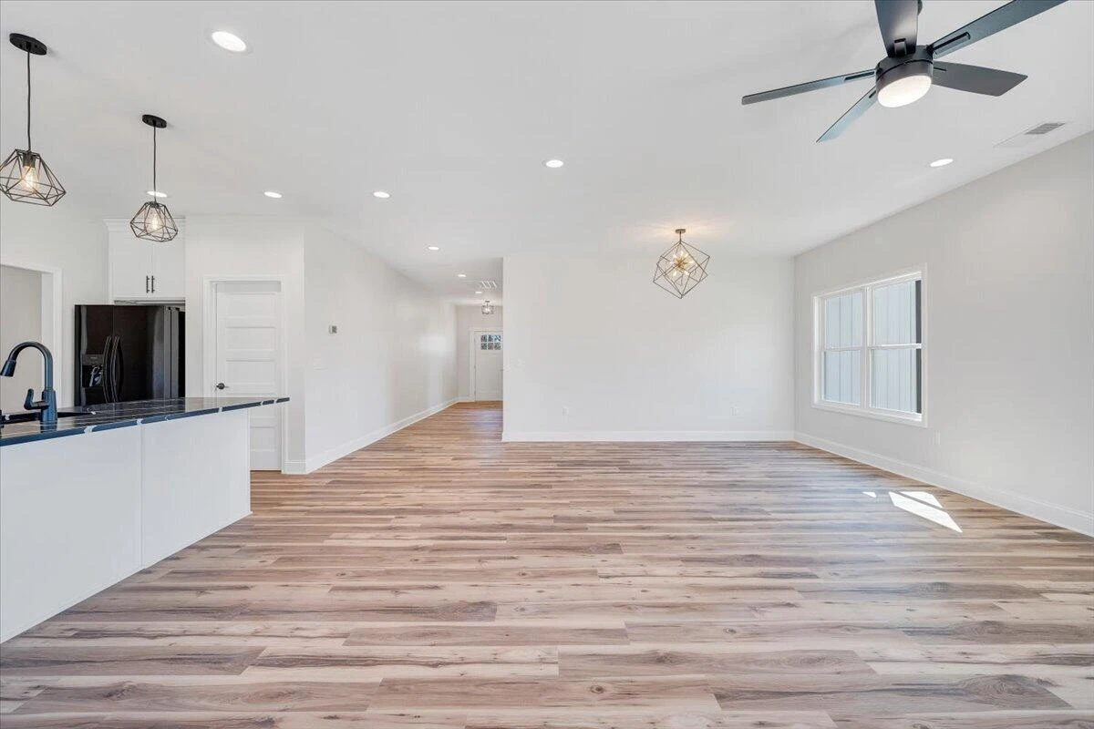 380 Parford LN - Photo 21