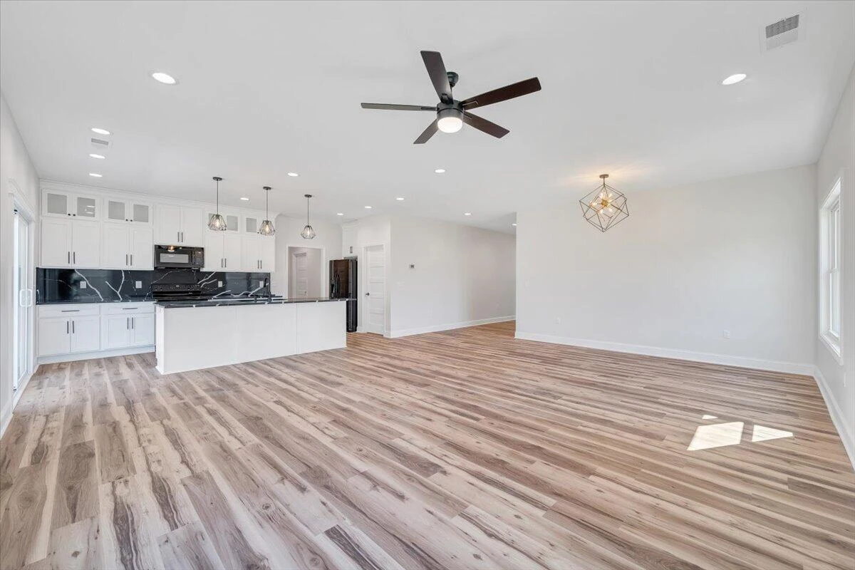 380 Parford LN - Photo 22