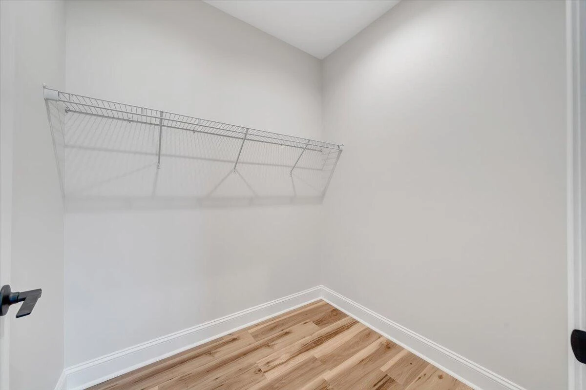 380 Parford LN - Photo 49