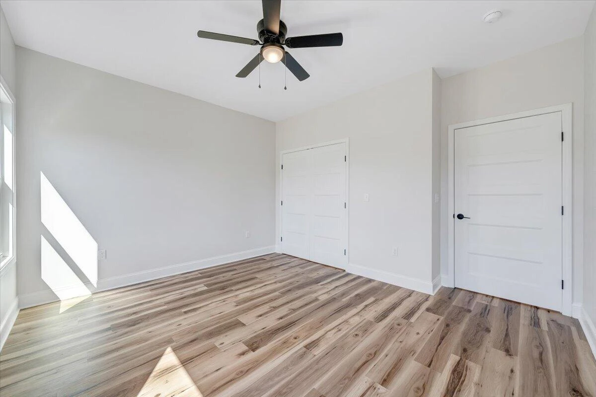 380 Parford LN - Photo 53