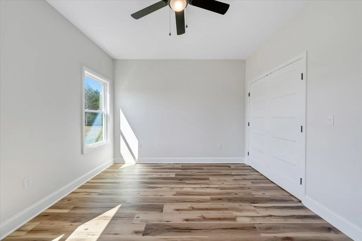 380 Parford LN - Photo 54
