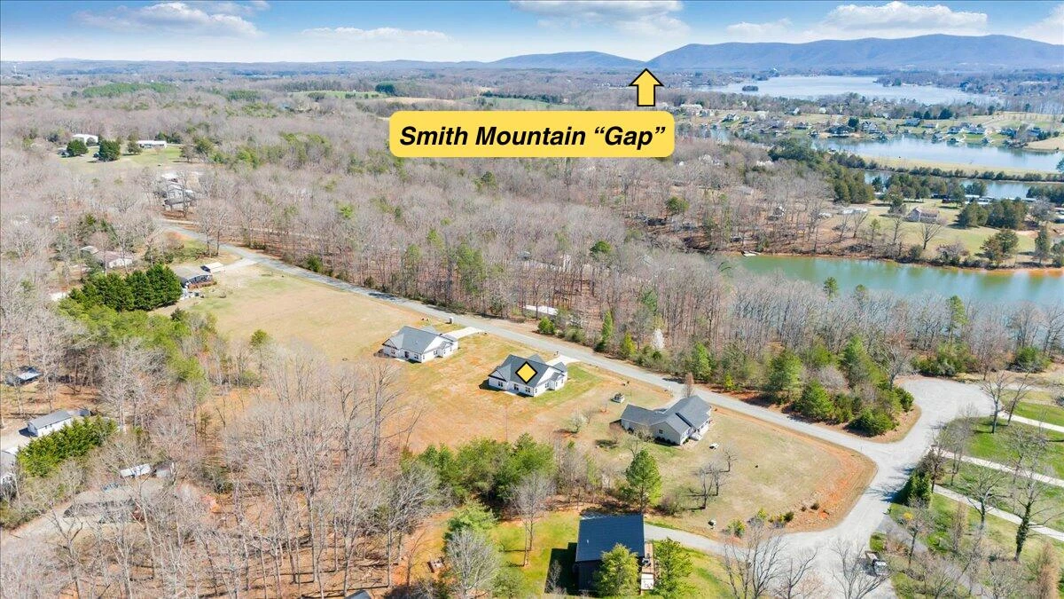 380 Parford LN - Photo 63
