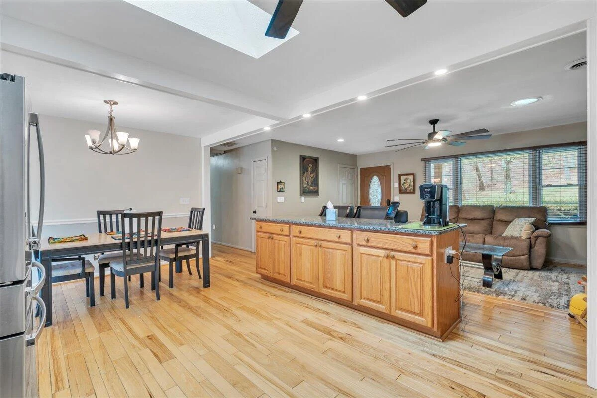 318 Fairfield LN - Photo 21