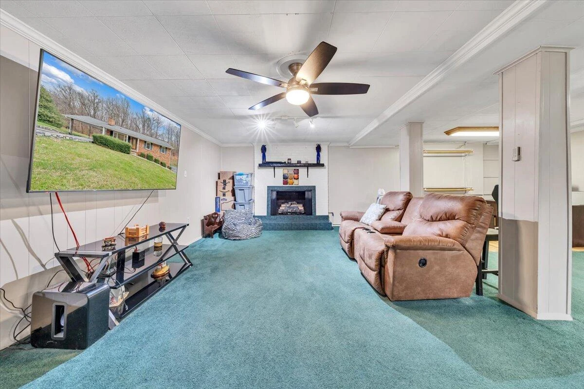 318 Fairfield LN - Photo 44