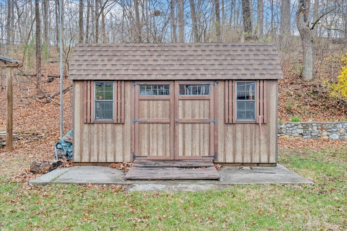 318 Fairfield LN - Photo 64