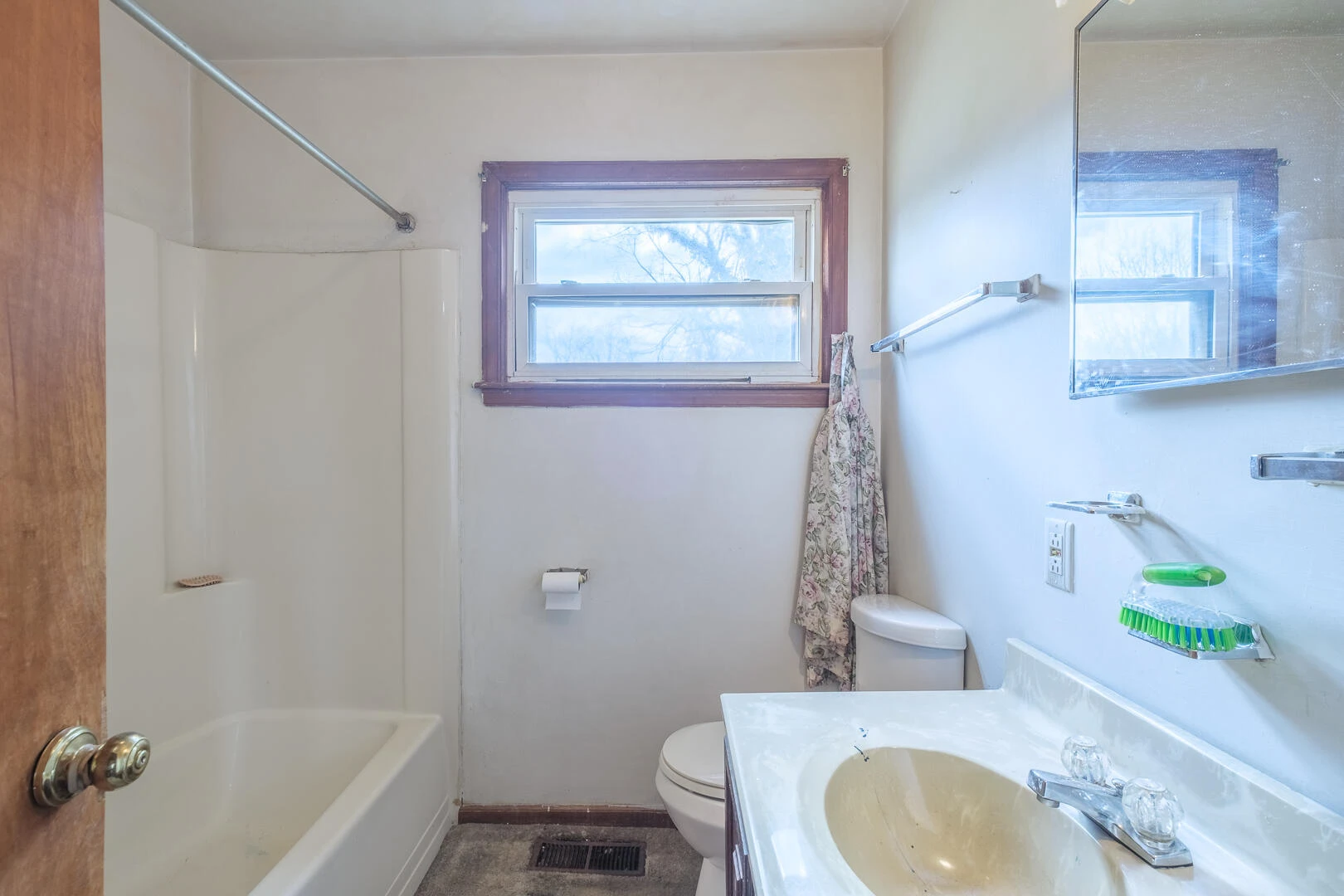 1629 Golfside AVE - Photo 12
