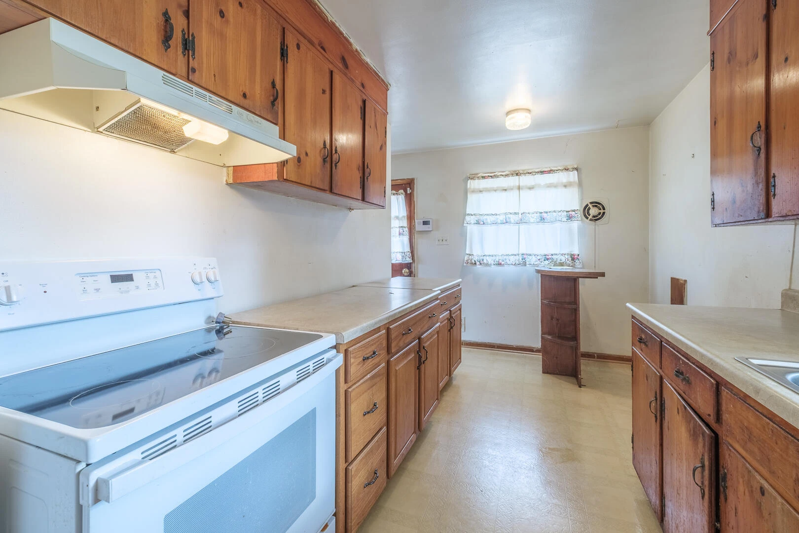1629 Golfside AVE - Photo 31