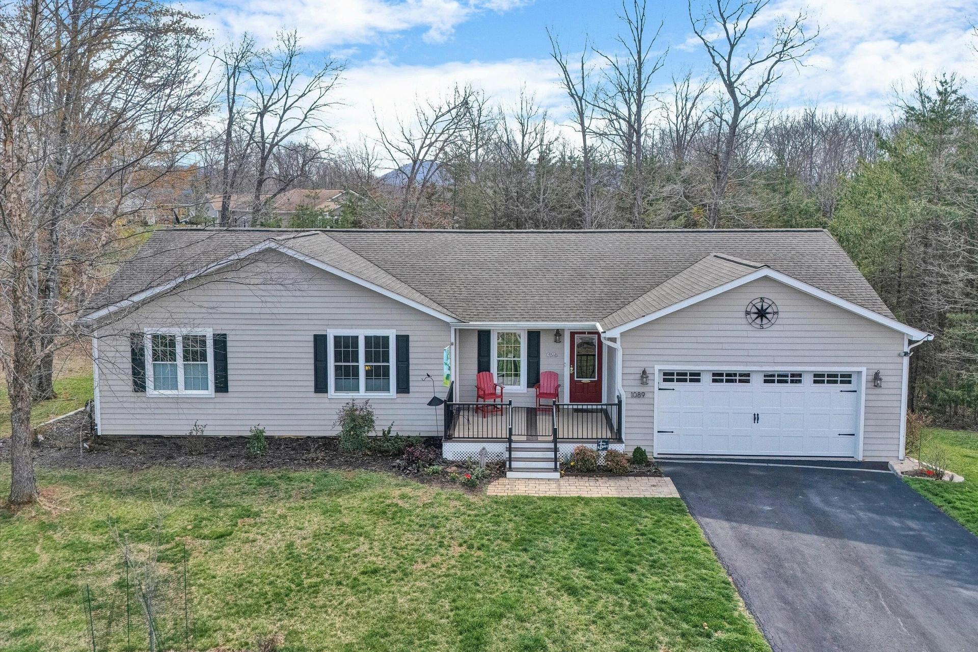 1089 Marie DR - Photo 6