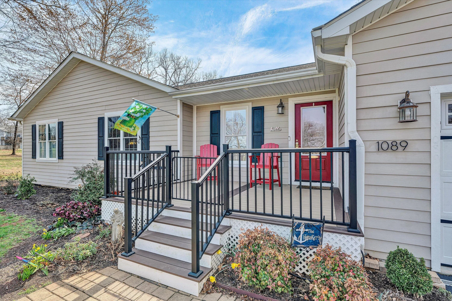 1089 Marie DR - Photo 9