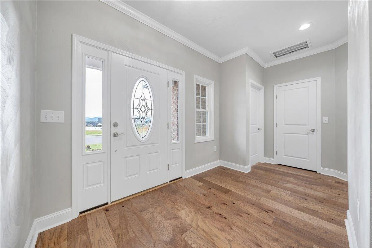 149 Merion CIR - Photo 8