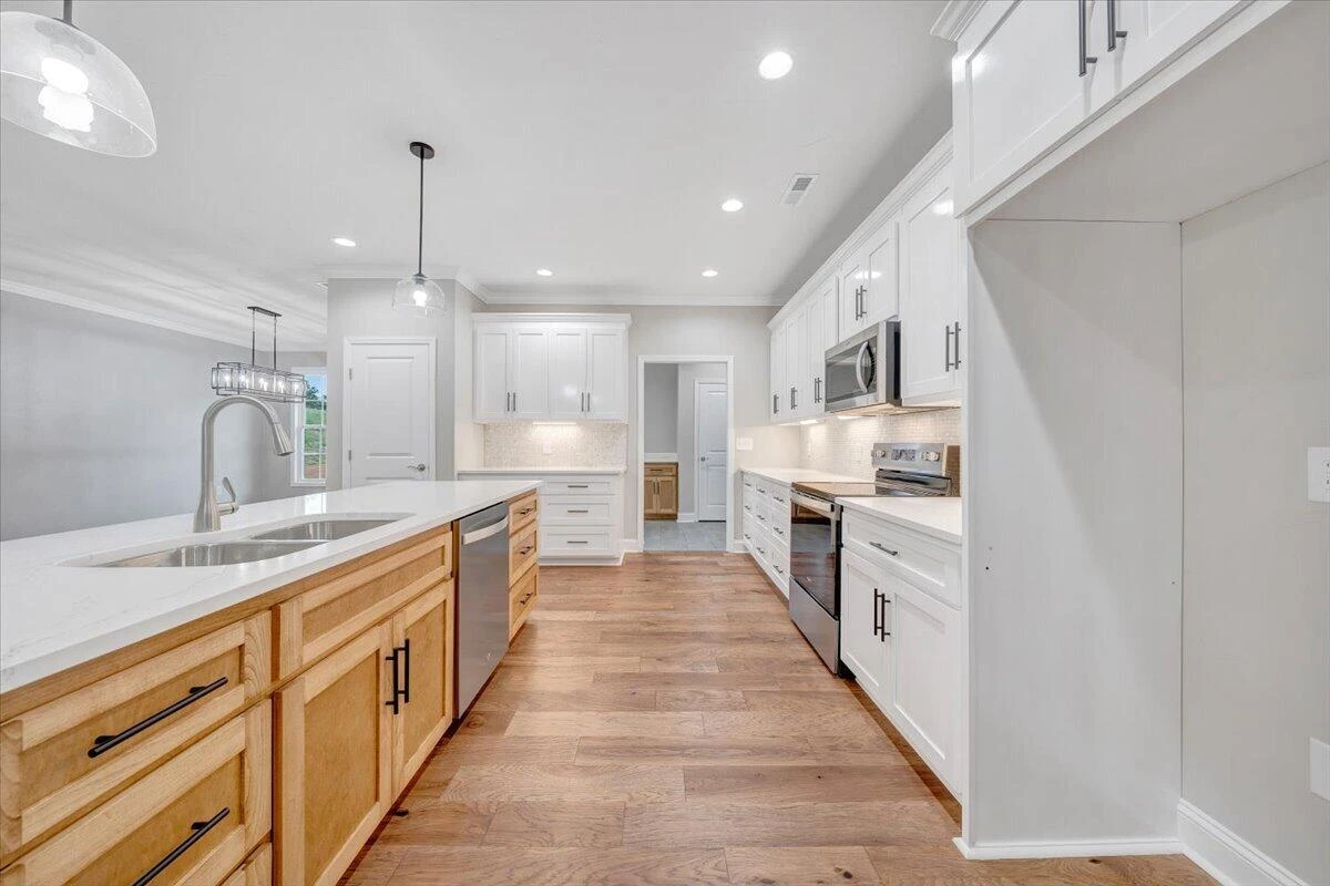 149 Merion CIR - Photo 11