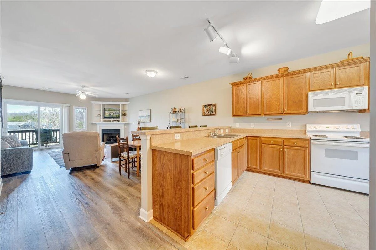 1209 Mariners WAY #66 - Photo 3