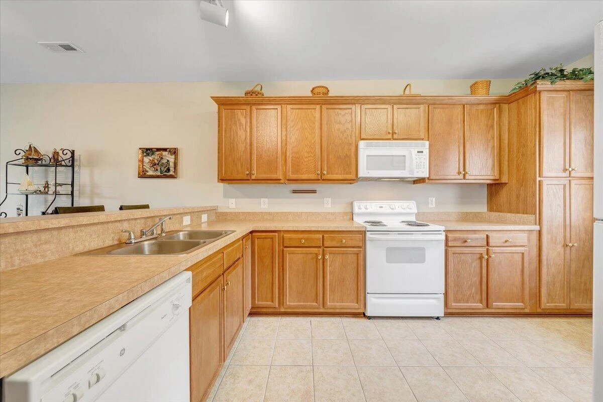 1209 Mariners WAY #66 - Photo 5