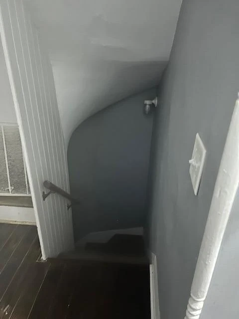 328 Mountain AVE - Photo 20