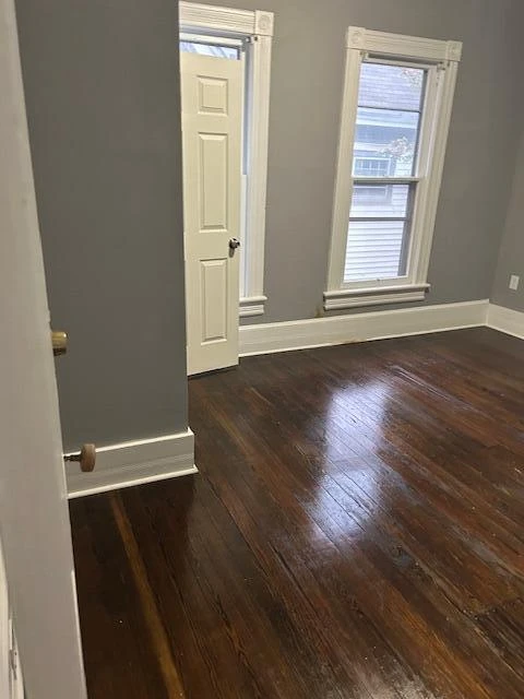 328 Mountain AVE - Photo 3