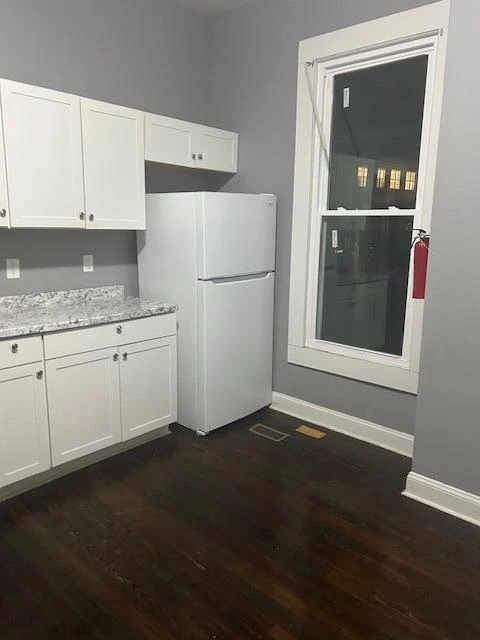 328 Mountain AVE - Photo 9