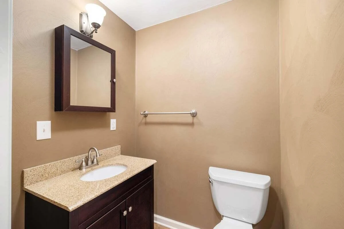 2229 River Oaks DR - Photo 36