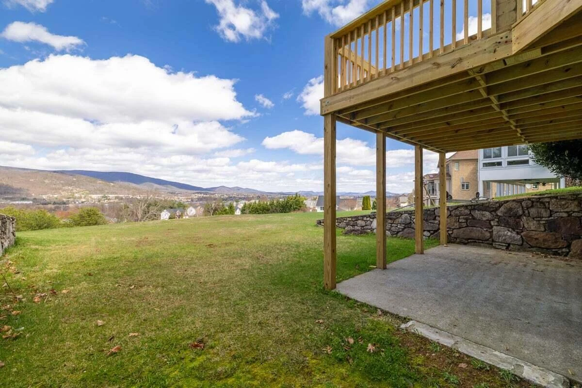 2229 River Oaks DR - Photo 41