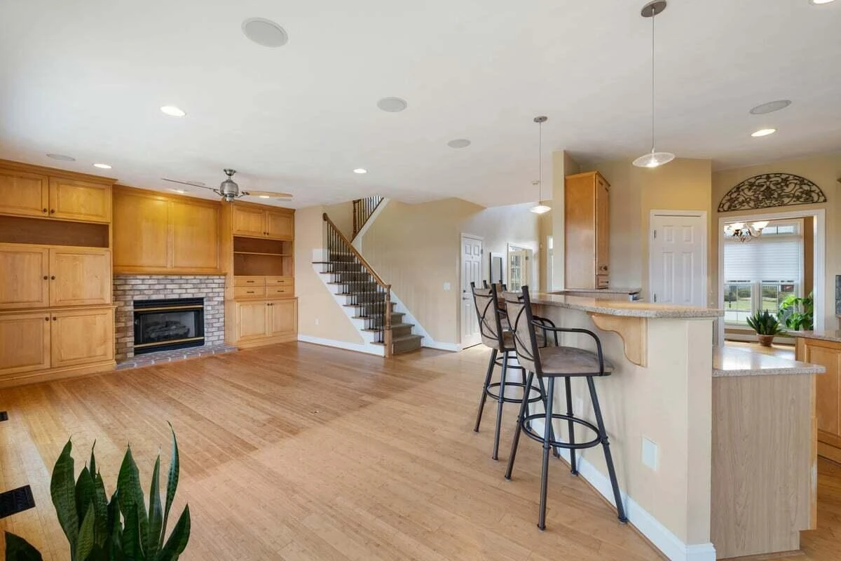 2229 River Oaks DR - Photo 9