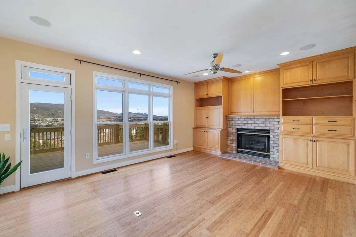 2229 River Oaks DR - Photo 11