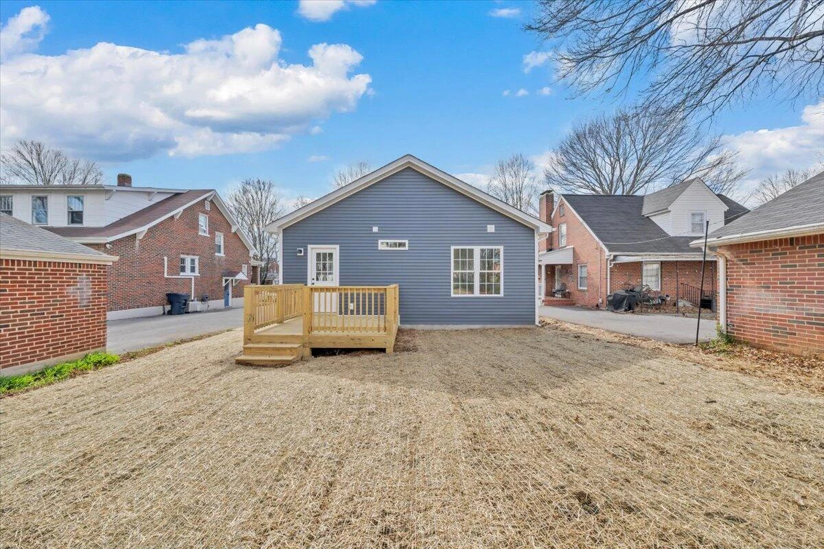 3323 Collingwood ST - Photo 39