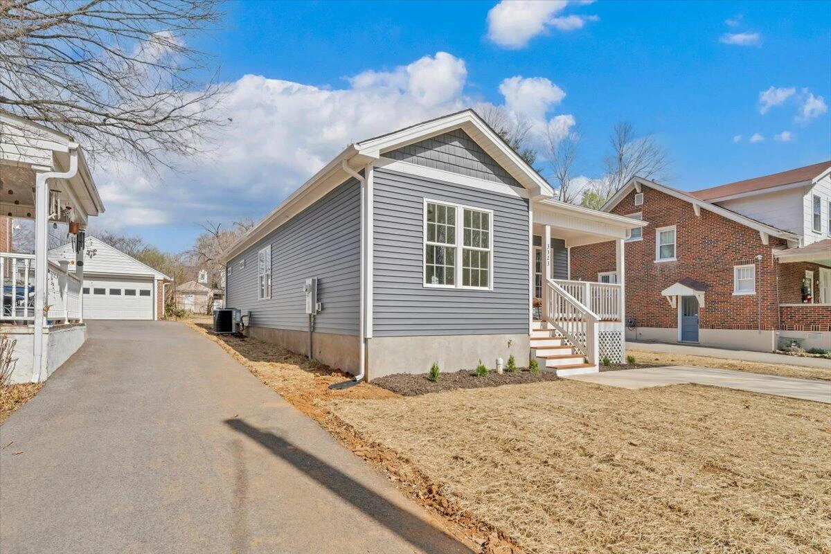 3323 Collingwood ST - Photo 41