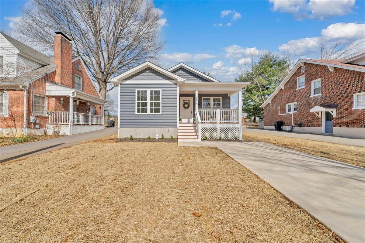 3323 Collingwood ST - Photo 43