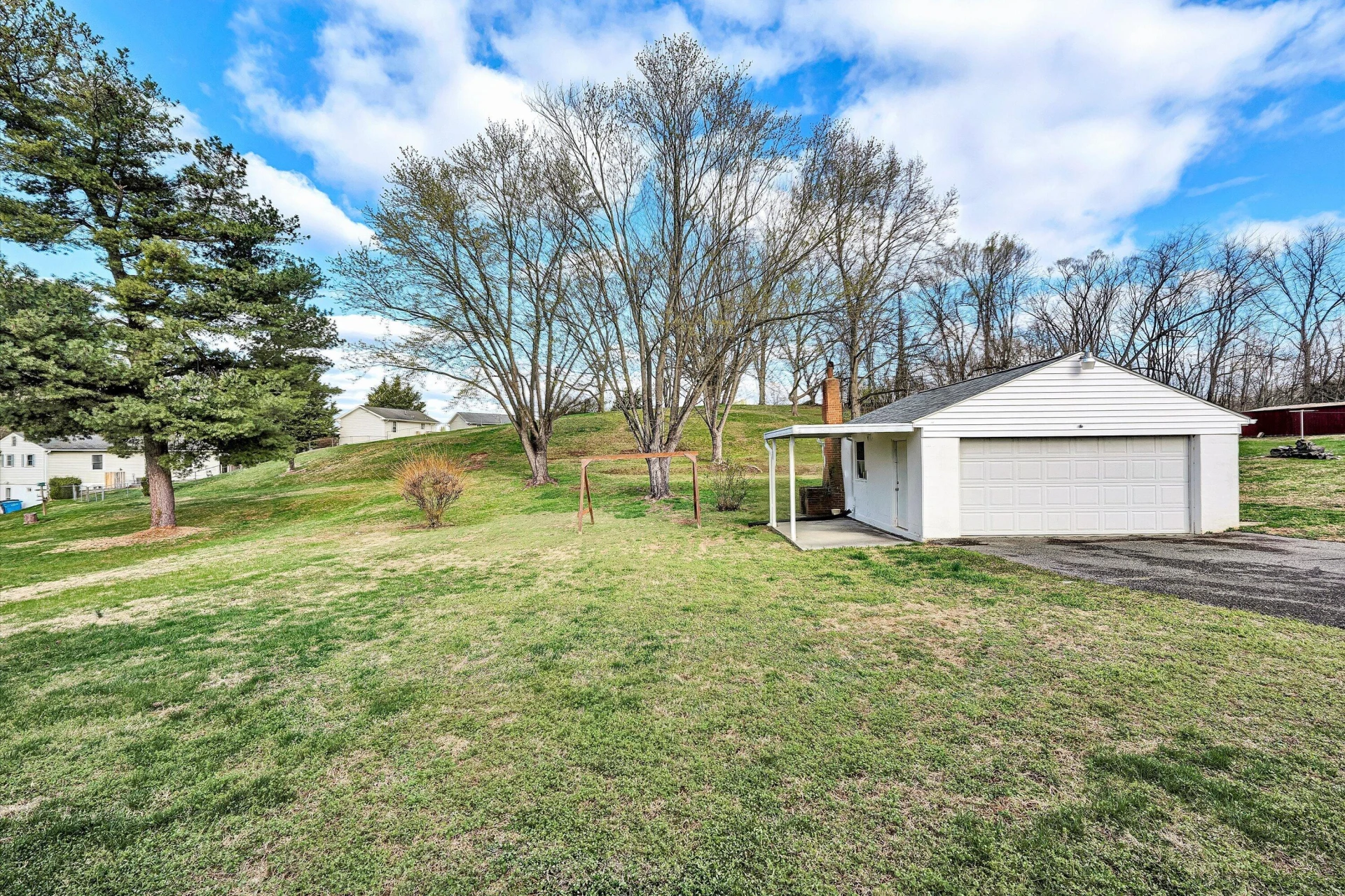 2818 Richard AVE - Photo 32