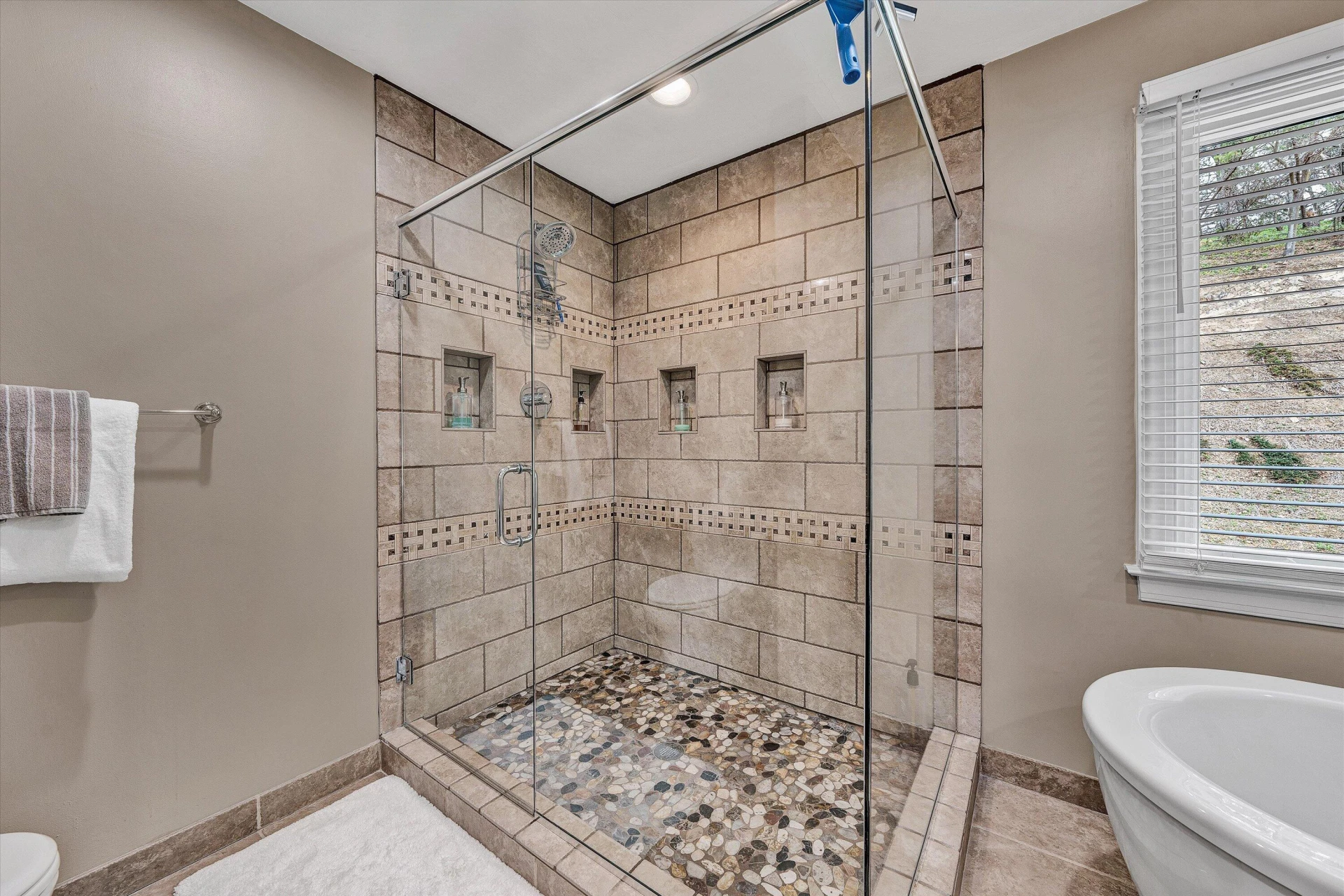 6524 Fairway Estates DR - Photo 52