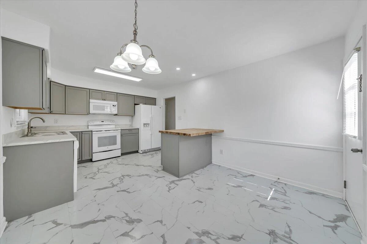 3149 Ventnor RD - Photo 13