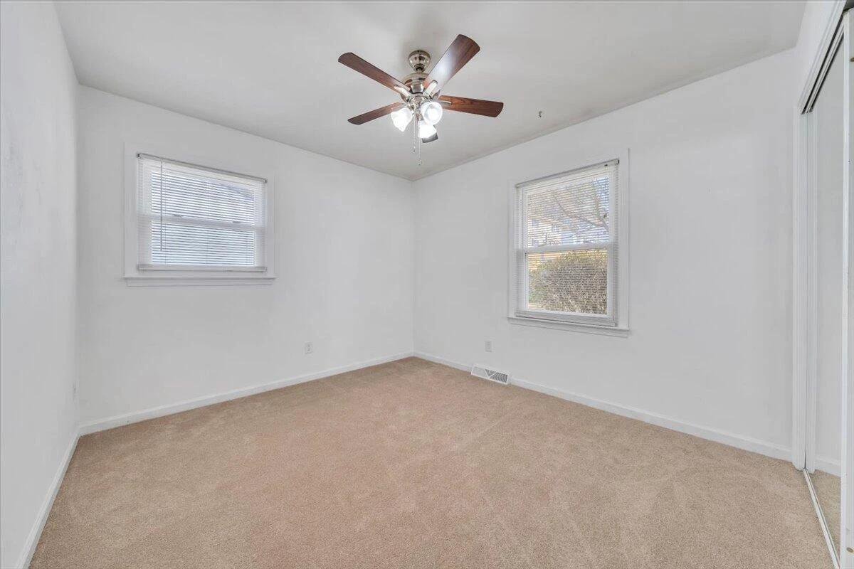 3149 Ventnor RD - Photo 19