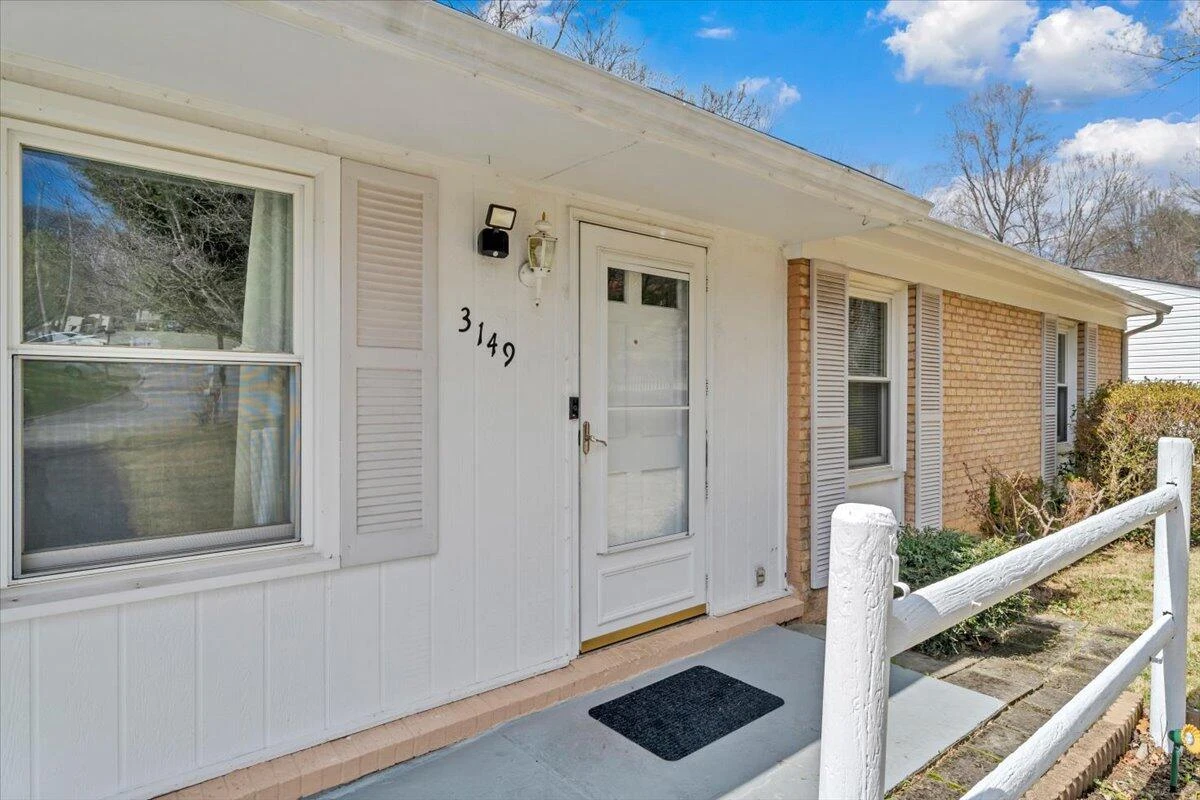 3149 Ventnor RD - Photo 2